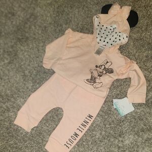 Minnie Mouse Baby Outfit in Peach